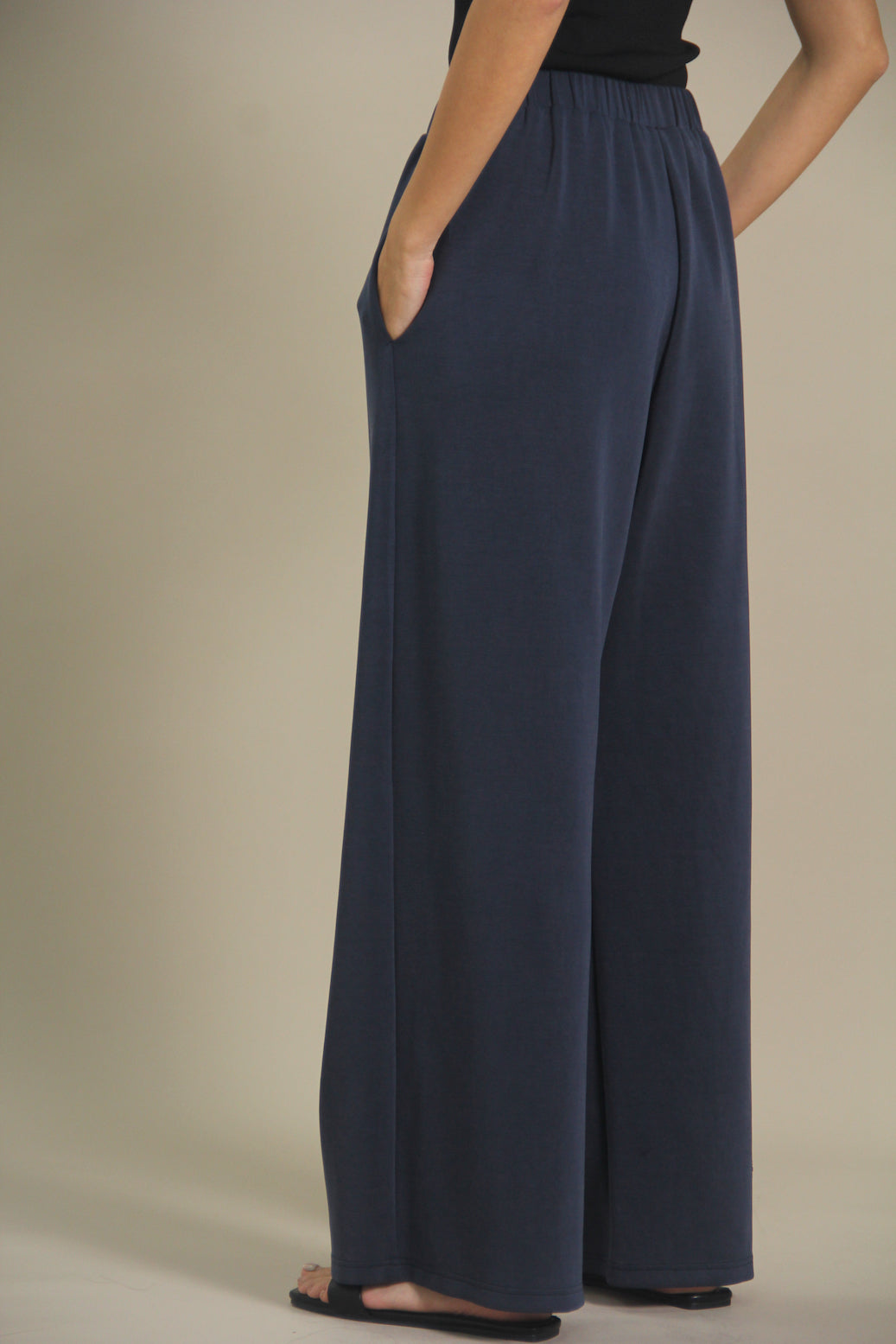 Cloud Soft Touch Modal Wide-leg Pant
