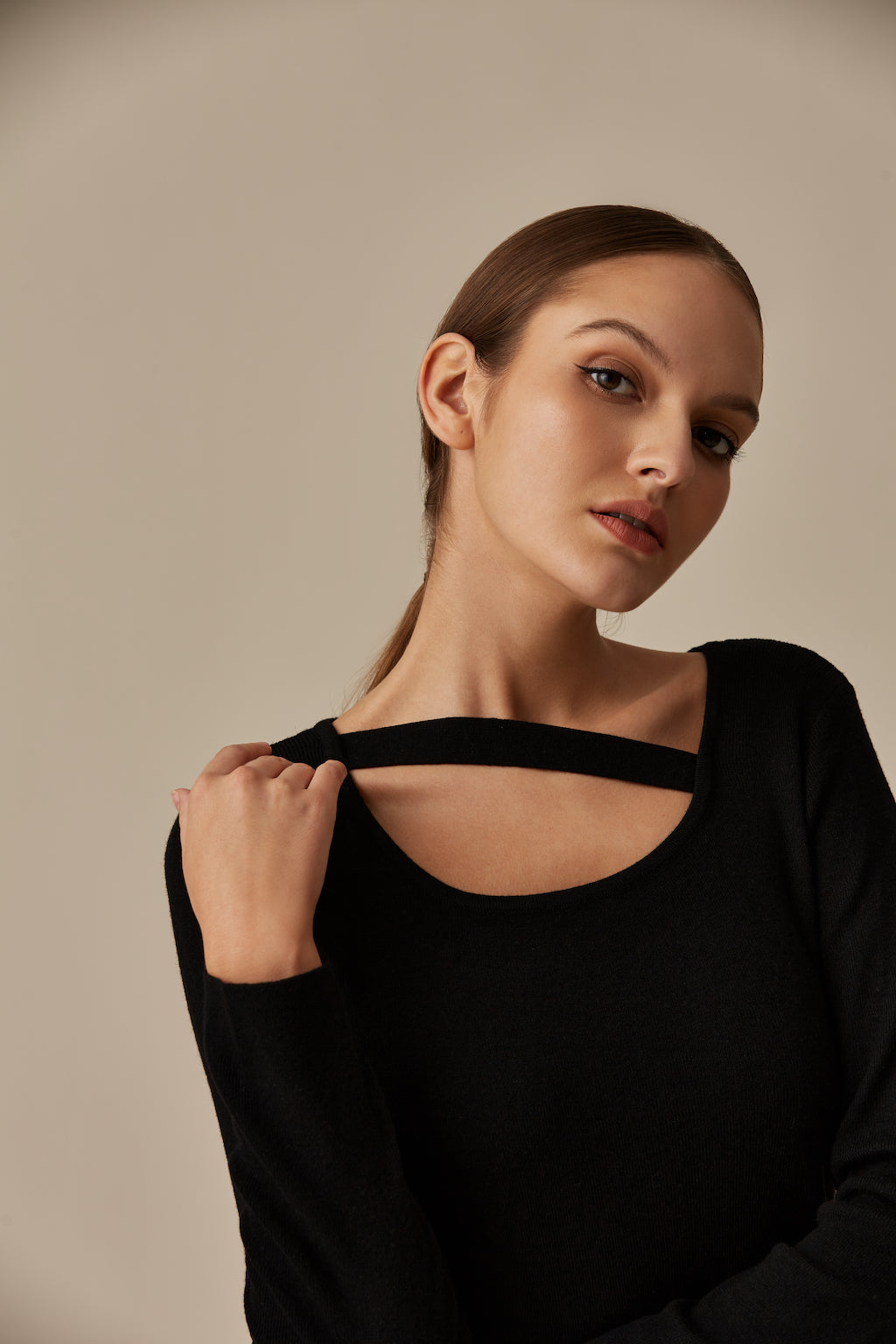 Teia Long Sleeve Wool Knit